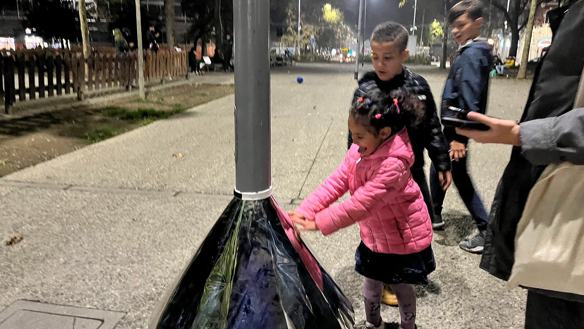 Community interaction with the installation